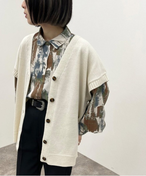 apres jour mignon(アプレジュールミニョン)の「ボタン開きニットベスト【ZOZOTOWN限定アイテム】(ベスト・レディース・モカ/ブラック/アイボリー・フリー/X-LARGE)」の4枚目の写真
