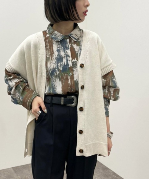 apres jour mignon(アプレジュールミニョン)の「ボタン開きニットベスト【ZOZOTOWN限定アイテム】(ベスト・レディース・モカ/ブラック/アイボリー・フリー/X-LARGE)」の5枚目の写真