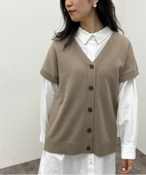 apres jour mignon(アプレジュールミニョン)の「ボタン開きニットベスト【ZOZOTOWN限定アイテム】(ベスト・レディース・モカ/ブラック/アイボリー・フリー/X-LARGE)」の17枚目の写真