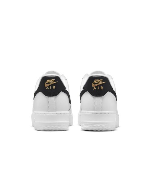 NIKE（ナイキ）の「ナイキ エア フォース 1 '07 エッセンシャル ウィメンズシューズ / スニーカー/ Nike Air Force 1 '07 Essential Women's Shoe（スニーカー・レディース・ホワイト/ホワイト系その他4・22/22.5/26/24.5/24/23/25/25.5/23.5）」の6枚目の写真