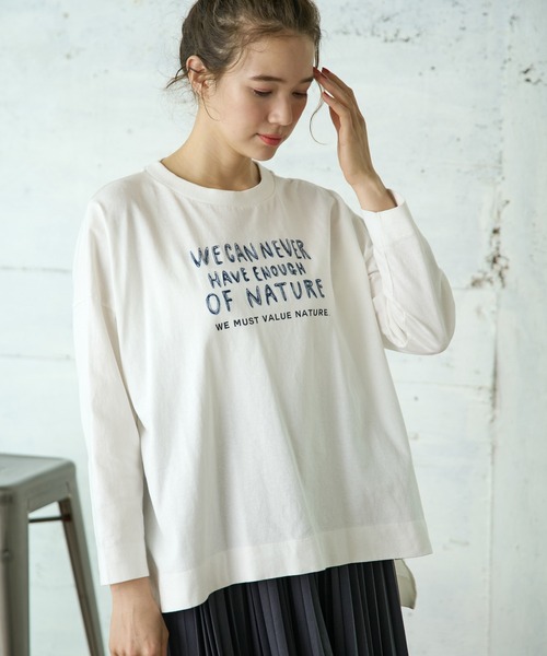 PUAL CE CIN（ピュアルセシン）の「ロゴプリント刺繍ブルオーバー（Tシャツ/カットソー・レディース・ナチュラル/サックスブルー/グレー/ホワイト・FREE）」の2枚目の写真