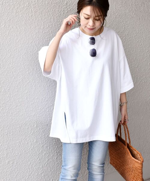 SHIPS（シップス）の「【WEB限定】〈UVカット〉USAコットンサイズチョイススリットTEE◇（Tシャツ/カットソー・レディース・オフホワイト/ブラック/チャコールグレー/ベージュ系その他/グリーン/ライトグリーン/スカイブルー/ダークオリーブ/マスタード・SMALL/MEDIUM/LARGE）」の13枚目の写真