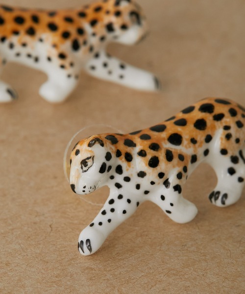 NACH(ナッシュ)の「(WEB限定)【NACH(ナッシュ)】ヒョウピアス(ピアス(両耳用)・レディース・ゴールド・FREE)」の3枚目の写真