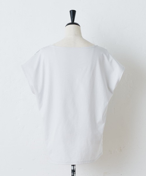 BEARDSLEY　フロント刺繍フレンチカットソー BEARDSLEY（ビアズリー）の「フロント刺繍フレンチカットソー（T
