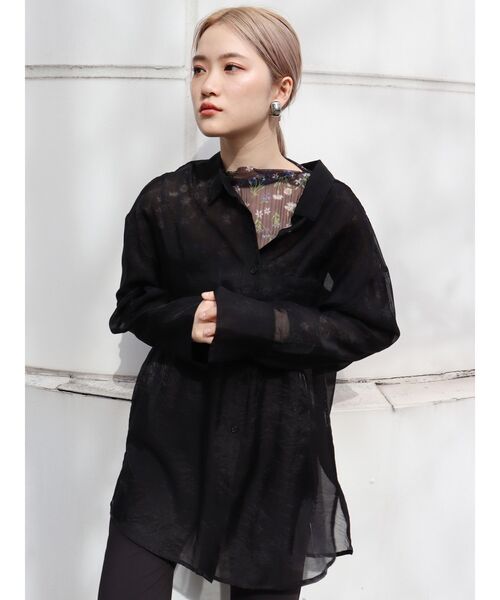 MURUA（ムルーア）の「オーバーシアーシャツ（シャツ/ブラウス・レディース・ブラック/ベージュ/カーキ/キャメル・FREE）」の2枚目の写真