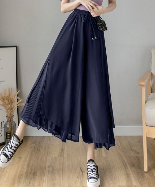 emi+（エミプラス）の「レイヤード プリーツワイドパンツ（その他パンツ・レディース・ブラック/ホワイト/ブルーグレー/ブルー/ピンク/グレー/キャメル/ネイビー・S/M/L）」の6枚目の写真