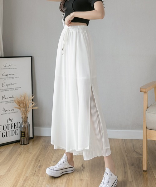 emi+（エミプラス）の「レイヤード プリーツワイドパンツ（その他パンツ・レディース・ブラック/ホワイト/ブルーグレー/ブルー/ピンク/グレー/キャメル/ネイビー・S/M/L）」の16枚目の写真