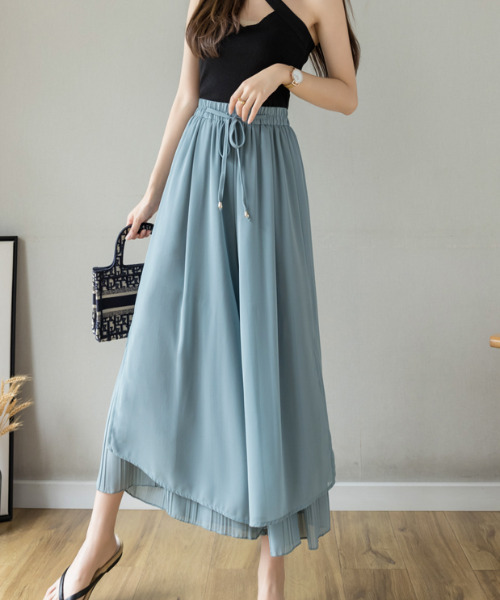 emi+（エミプラス）の「レイヤード プリーツワイドパンツ（その他パンツ・レディース・ブラック/ホワイト/ブルーグレー/ブルー/ピンク/グレー/キャメル/ネイビー・S/M/L）」の11枚目の写真