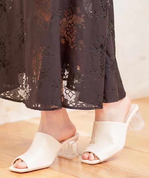 INGNI(イング)の「スクエアトゥクリアヒールサンダル(サンダル・レディース・アイボリー/ブラック/ベージュ・L/M)」の12枚目の写真