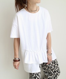 フリルデザインTシャツ
