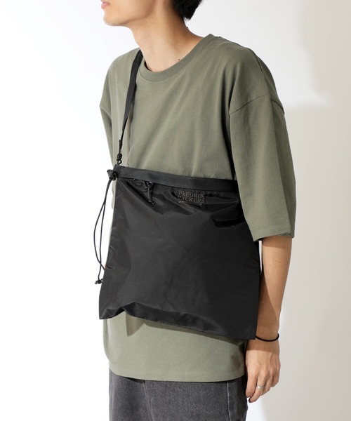 【セール】【FREDRIK PACKERS】420D UTILITY SACK L（ショルダーバッグ）｜FREDRIK PACKERS（フレドリックパッカーズ）
