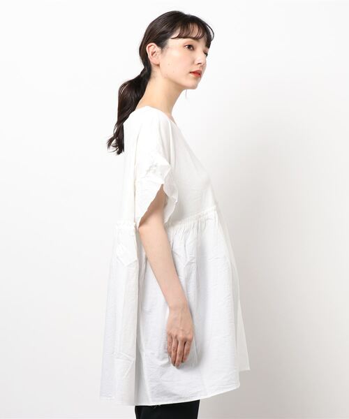 Samansa Mos2（サマンサ モスモス）の「フリル袖ドッキングチュニック（Tシャツ/カットソー・レディース・ピンク/ブラック/オフホワイト/ベージュ/カーキ・ﾌﾘ-）」の7枚目の写真