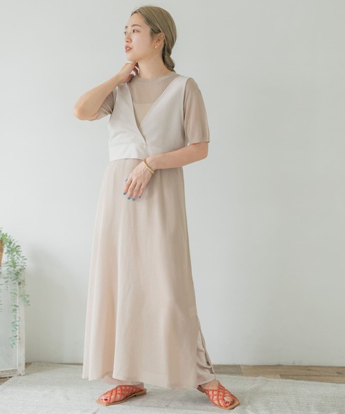 ITEMS URBANRESEARCH（アイテムズ アーバンリサーチ）の「ビスチェセットシアーニットワンピース（ワンピース・レディース・グレー/ブラウン/ベージュ・FREE）」の4枚目の写真