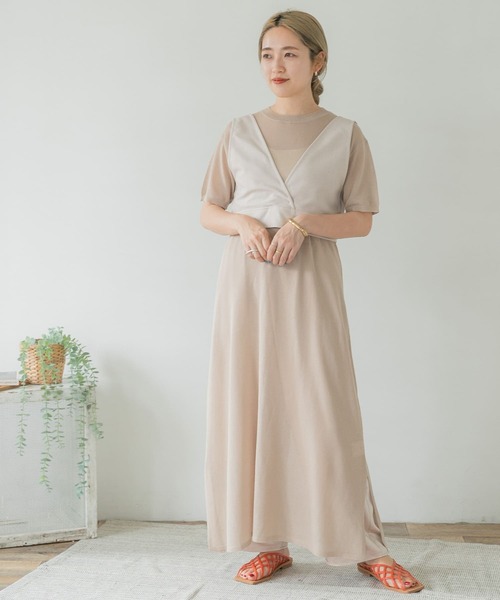ITEMS URBANRESEARCH（アイテムズ アーバンリサーチ）の「ビスチェセットシアーニットワンピース（ワンピース・レディース・グレー/ブラウン/ベージュ・FREE）」の8枚目の写真
