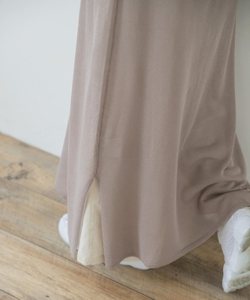 ITEMS URBANRESEARCH（アイテムズ アーバンリサーチ）の「ビスチェセットシアーニットワンピース（ワンピース・レディース・グレー/ブラウン/ベージュ・FREE）」の10枚目の写真