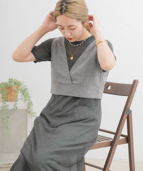 ITEMS URBANRESEARCH（アイテムズ アーバンリサーチ）の「ビスチェセットシアーニットワンピース（ワンピース・レディース・グレー/ブラウン/ベージュ・FREE）」の21枚目の写真