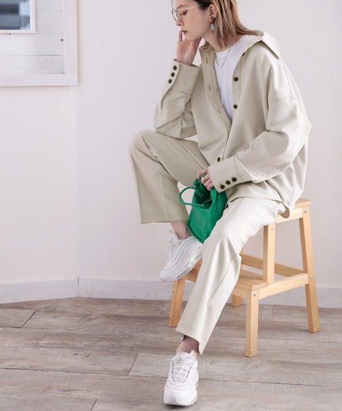 classicalelf（クラシカルエルフ）の「セットアップがキマる。美脚センタープレスパンツ（スラックス・レディース・ライトグレー/ベージュ・MEDIUM/LARGE/X-LARGE）」の5枚目の写真