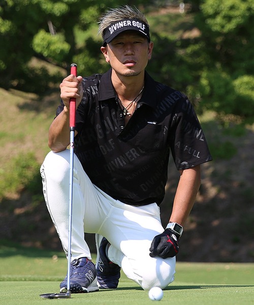 DIVINER GOLF(ディバイナー ゴルフ)の「【DIVINER GOLF】オリジナルゴルフウェア/総柄ロゴ半袖ポロシャツ メンズ(ポロシャツ・メンズ・ホワイト/ホワイト×ブラック/ブラック・M/L/XL)」の18枚目の写真