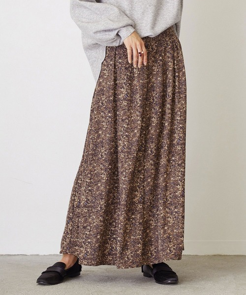 NICOLE white（ニコルホワイト）の「柄フレアワイドパンツ（その他パンツ・レディース・ベージュ系その他/ブラウン系その他・FREE）」の2枚目の写真
