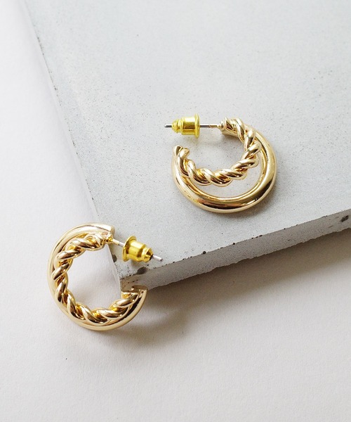 SIGNAL(シグナル)の「【SIGNAL/シグナル】Knot Hoop Pierce / ノットフープピアス(ピアス(両耳用)・レディース・ゴールド/シルバー・FREE)」の20枚目の写真