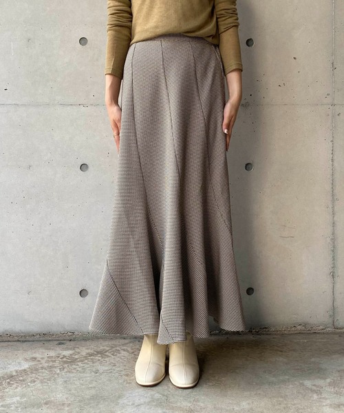 CAPRICIEUX LE'MAGE(カプリシューレマージュ)の「チドリチェックマーメイドスカート(スカート・レディース・ブラウン/グレー・FREE)」の3枚目の写真