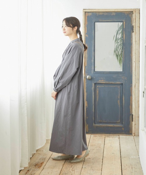menue（メヌエ）の「シャーリングポインテッドパンプス（パンプス・レディース・ブラック/ライトグリーン/アイボリー/グレイッシュベージュ・22.5cm/23.5cm/24.5cm/25.5cm/23.0cm/24.0cm/25.0cm/26.0cm/21.5cm/22.0cm）」の16枚目の写真