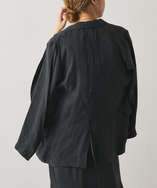 Omekashi(オメカシ)の「キュプラテーラードジャケット(テーラードジャケット・レディース・ブラック/ブラウン/ブルー・FREE)」の22枚目の写真