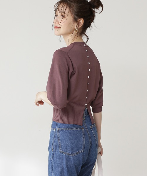 N.(N. Natural Beauty Basic)(エヌエヌナチュラルビューティーベーシック)の「◆バックボタンスリットニット(ニット/セーター・レディース・ブラウン/クリーム/グリーン・MEDIUM)」の1枚目の写真