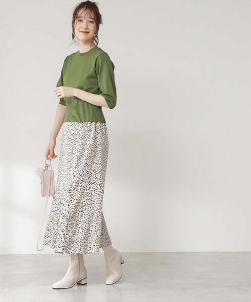 N.(N. Natural Beauty Basic)(エヌエヌナチュラルビューティーベーシック)の「◆バックボタンスリットニット(ニット/セーター・レディース・ブラウン/クリーム/グリーン・MEDIUM)」の6枚目の写真