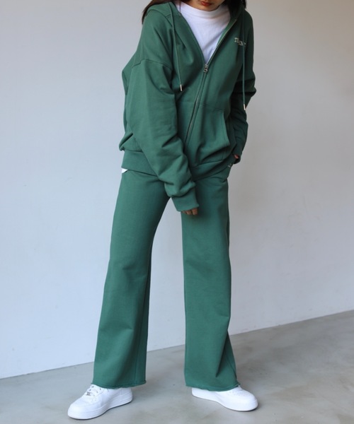 shaggie シャギー　パーカー スウェット セットアップ グリーン FREE SHAGGIE（シャギー）の「THE MOVEMENT フロントZIP裏毛スウェットBIG