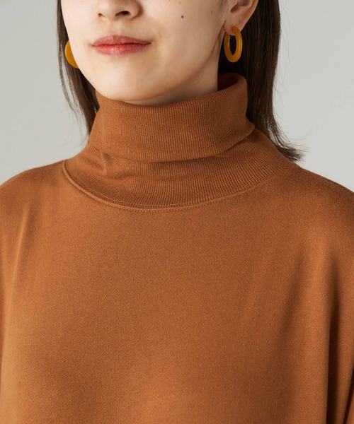 Chaco closet（チャコ クローゼット）の「オーバーサイズ タートルネック 袖口ボタン 裏毛ロングワンピース（ワンピース・レディース・チャコールグレー/アイボリー/オレンジ/グリーン系その他/ベージュ・FREE）」の19枚目の写真