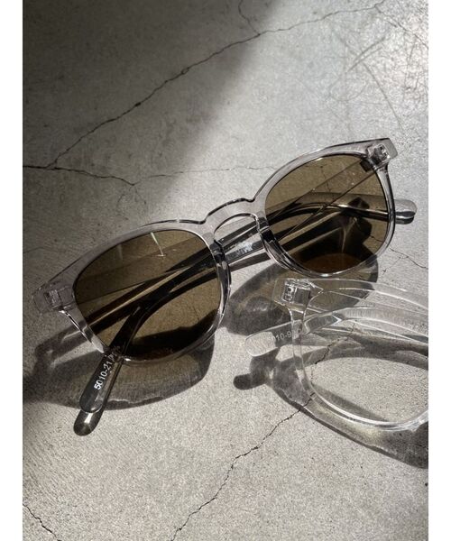 EMODA（エモダ）の「クリアラウンドサングラス（サングラス・レディース・ブラック/クリア・FREE）」の2枚目の写真
