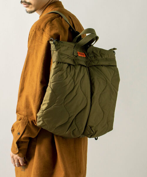UNIVERSAL OVERALL（ユニバーサルオーバーオール）の「【UNIVERSAL OVERALL】3WAY キルティングヘルメットバッグ#UVO-109（ショルダーバッグ・メンズ・オリーブ/ブラック・FREE）」の10枚目の写真