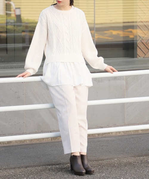 Honeys(ハニーズ)の「裾レイヤード風ニット(ニット/セーター・レディース・サックスブルー/アイボリー/グリーン系その他/ベージュ/ピンク系その他・S/M/L)」の7枚目の写真