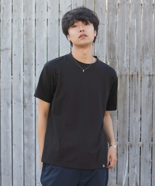 le coq sportif(ルコックスポルティフ)の「N.N.C-SHIRT(ニューノーマルコンフォート)ショートスリーブシャツ(Tシャツ/カットソー・メンズ・ブラック/ホワイト/ネイビー・XXL/S/XL/M/L)」の6枚目の写真