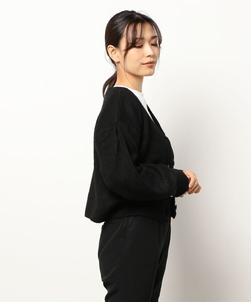 archives（アルシーヴ）の「【setupにも】短丈ボリュームスリーブカーディガン（ニット/セーター・レディース・グレイッシュベージュ/モカ/アイボリー/ブラック/グリーン/ブラウン・MEDIUM）」の10枚目の写真