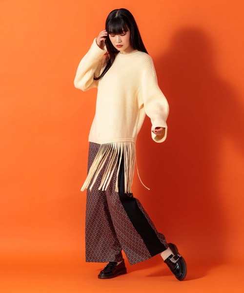Anside（アンサイド）の「フリンジニットプルオーバー（ニット/セーター・レディース・オフホワイト/キャメル/チャコールグレー・M）」の7枚目の写真