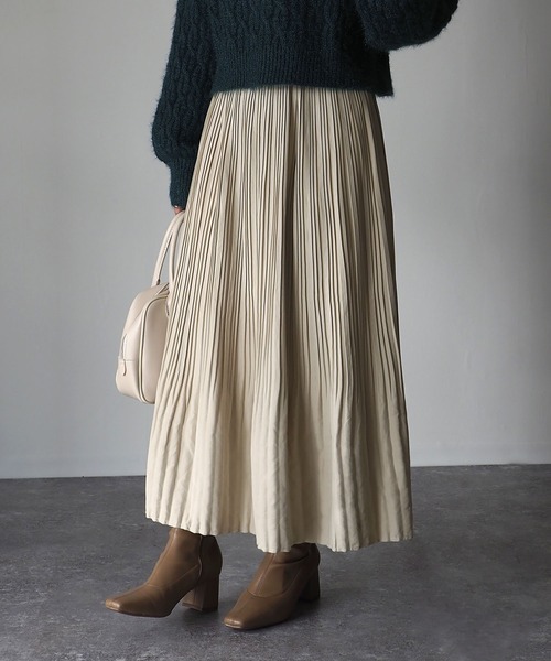 Riberry（リベリー）の「ピーチ消しプリーツスカート（スカート・レディース・ベージュ/ブラウン/ブルー/グリーン・MEDIUM）」の9枚目の写真