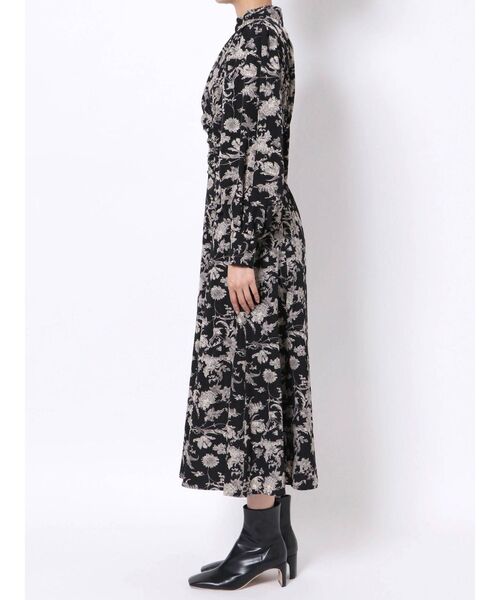 LAGUNAMOON（ラグナムーン）の「ウエストギャザーフラワーワンピース（ワンピース・レディース・ブラック/アイボリー/ブラウン・SMALL/MEDIUM）」の21枚目の写真