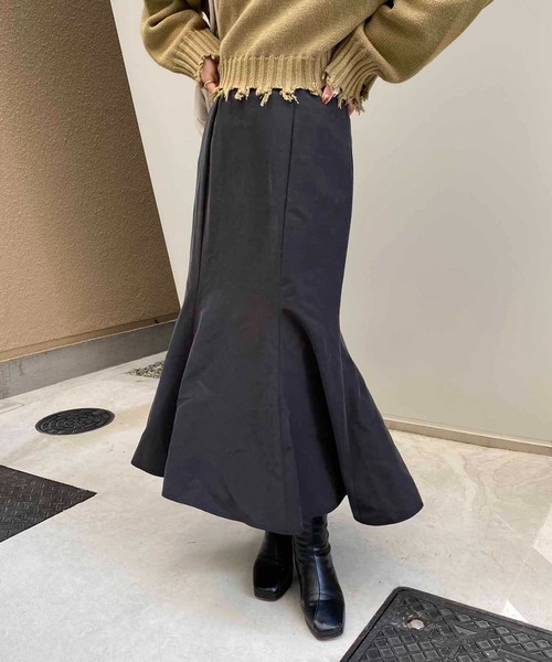 CAPRICIEUX LE'MAGE（カプリシューレマージュ）の「ハイウエストミドルマーメイドスカート（スカート・レディース・ブラック/ブルー/グリーン・FREE）」の2枚目の写真