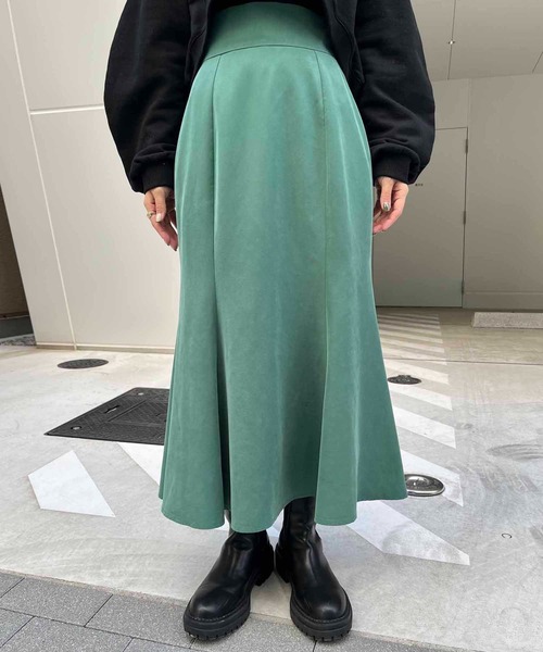 CAPRICIEUX LE'MAGE（カプリシューレマージュ）の「ハイウエストミドルマーメイドスカート（スカート・レディース・ブラック/ブルー/グリーン・FREE）」の4枚目の写真