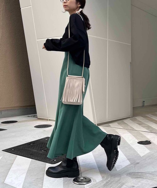 CAPRICIEUX LE'MAGE（カプリシューレマージュ）の「ハイウエストミドルマーメイドスカート（スカート・レディース・ブラック/ブルー/グリーン・FREE）」の18枚目の写真