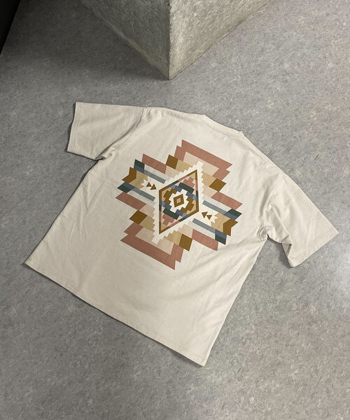 PENDLETON（ペンドルトン）の「【PENDLETON/ペンドルトン】バックプリント ビッグシルエットTシャツ（Tシャツ/カットソー・メンズ・チャコールグレー/ベージュ/レッド/オフホワイト/キナリ/ブラック/ミント・MEDIUM/LARGE）」の15枚目の写真