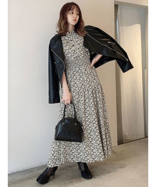 dazzlin（ダズリン）の「ベーシックライダースジャケット（テーラードジャケット・レディース・ブラック/ベージュ・FREE）」の14枚目の写真