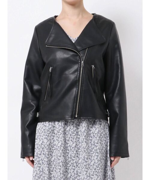 dazzlin（ダズリン）の「ベーシックライダースジャケット（テーラードジャケット・レディース・ブラック/ベージュ・FREE）」の15枚目の写真