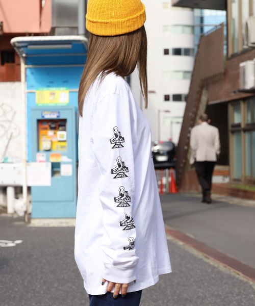 JUNGLES（ジャングルス）の「FR2/エフアールツー×JUNGLES/ジャングルス コラボ Smoking Kills Long Sleeve Tee ロンＴ（Tシャツ/カットソー・メンズ・ホワイト/ブラック・M/L/XL/S）」の3枚目の写真