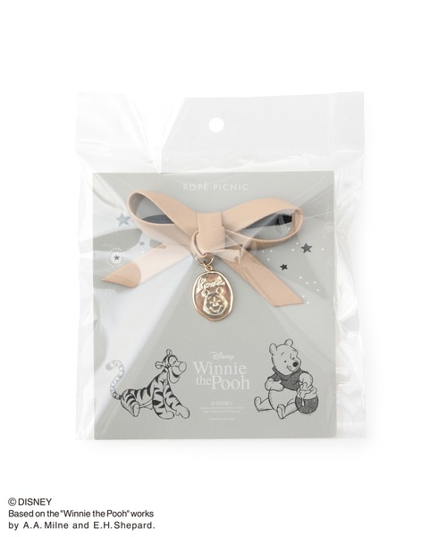 Disney（ディズニー）の「【プー/ティガー】フェイクレザーリボンメタルプレートポニー（ヘアゴム・レディース・ベージュ/キャメル・FREE）」の5枚目の写真