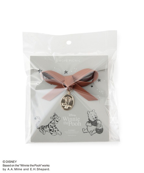 Disney（ディズニー）の「【プー/ティガー】フェイクレザーリボンメタルプレートポニー（ヘアゴム・レディース・ベージュ/キャメル・FREE）」の7枚目の写真