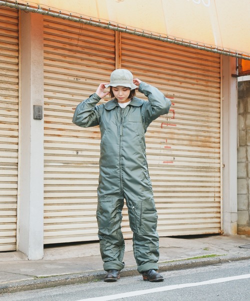 MILITARY(ミリタリー)の「実物 新品 米軍 CWU-64/P NOMEX フライトスーツ(つなぎ/オールインワン・メンズ・セージグリーン・40L)」の11枚目の写真