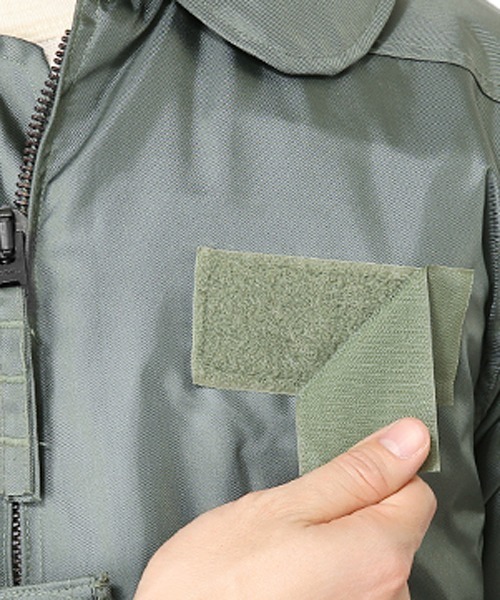 MILITARY(ミリタリー)の「実物 新品 米軍 CWU-64/P NOMEX フライトスーツ(つなぎ/オールインワン・メンズ・セージグリーン・40L)」の15枚目の写真